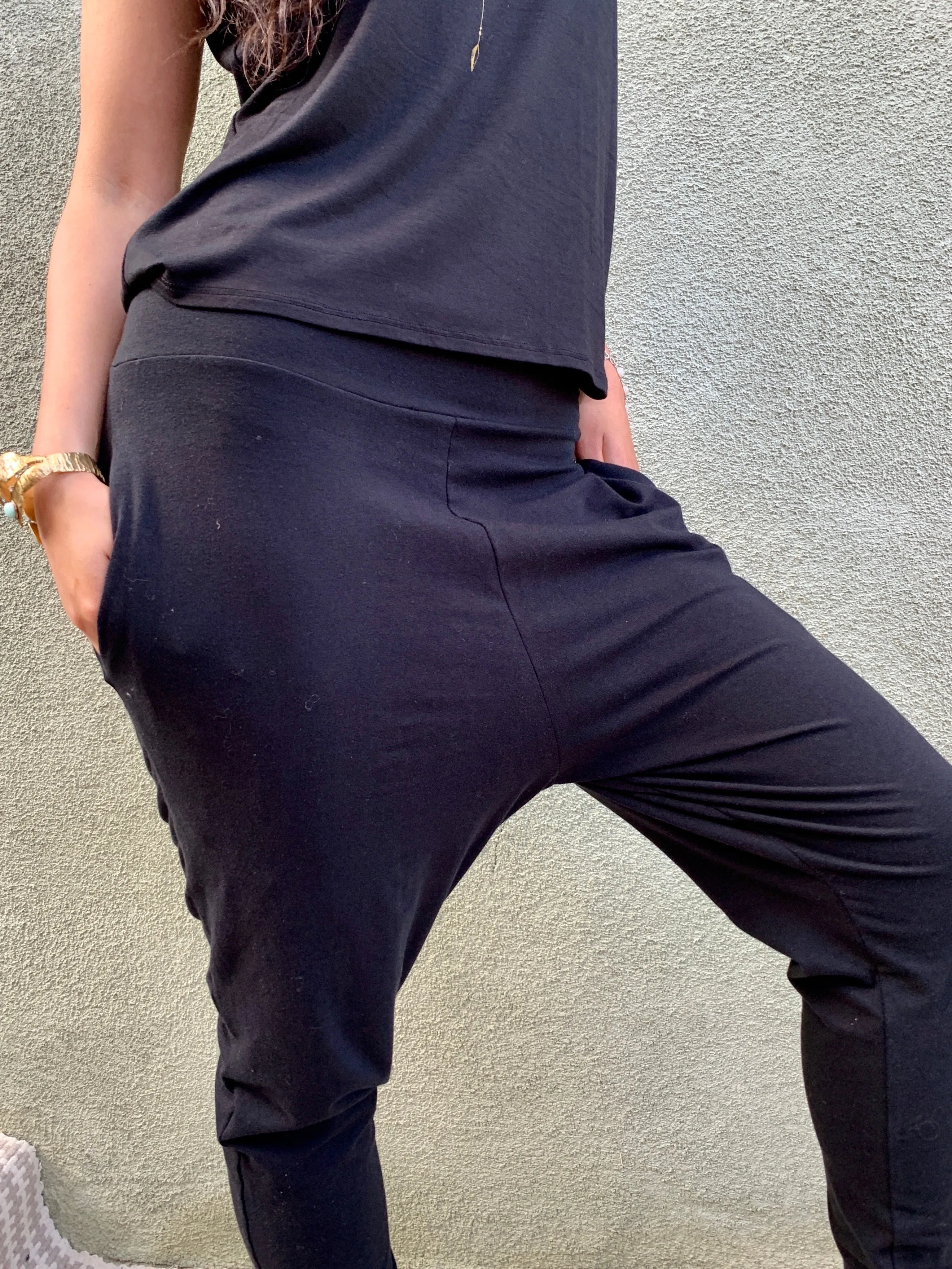 Black Basic | Jogger Pant | Her