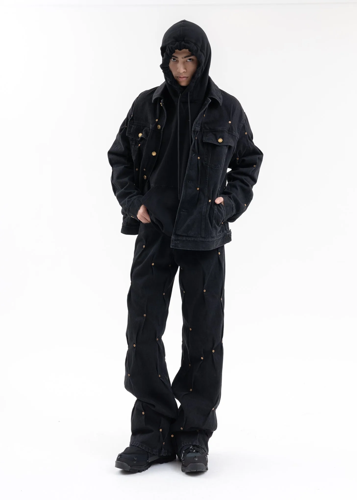 BLACK MULTI RIVET DENIM PANTS