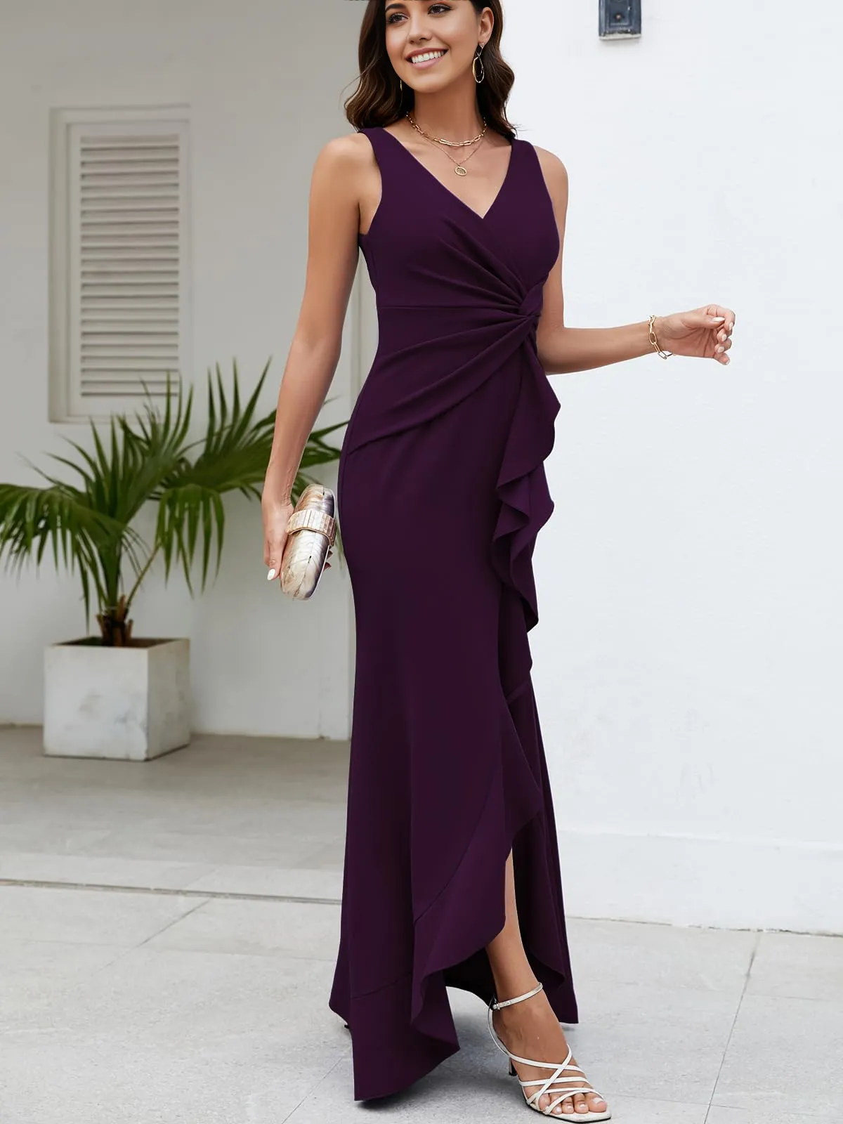 Elegant V Neck Sleeveless Long Sexy evening gown formal dress Prom Dresses