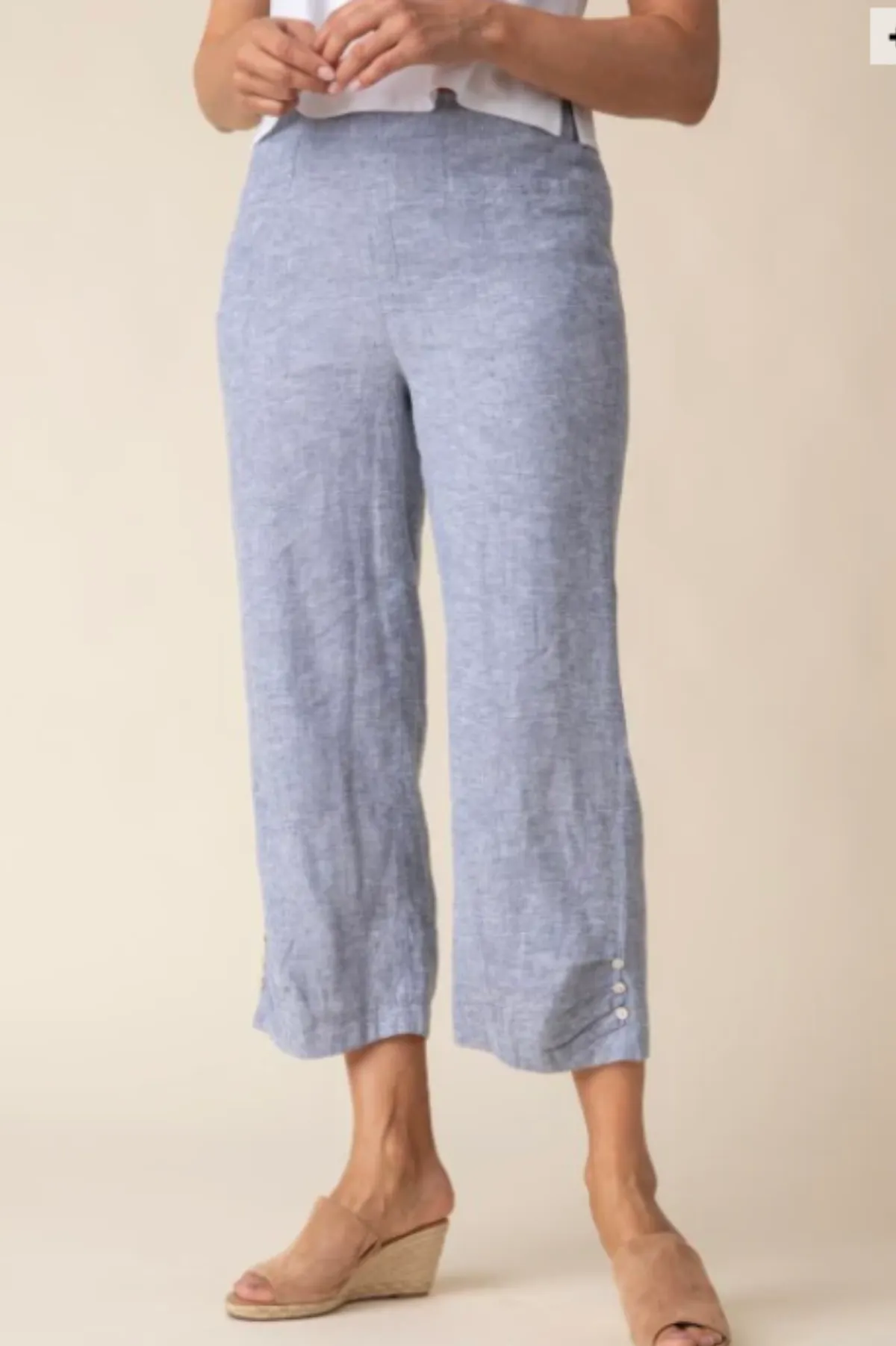 Habitat Clothing Linen Solid Pleat Button Capri