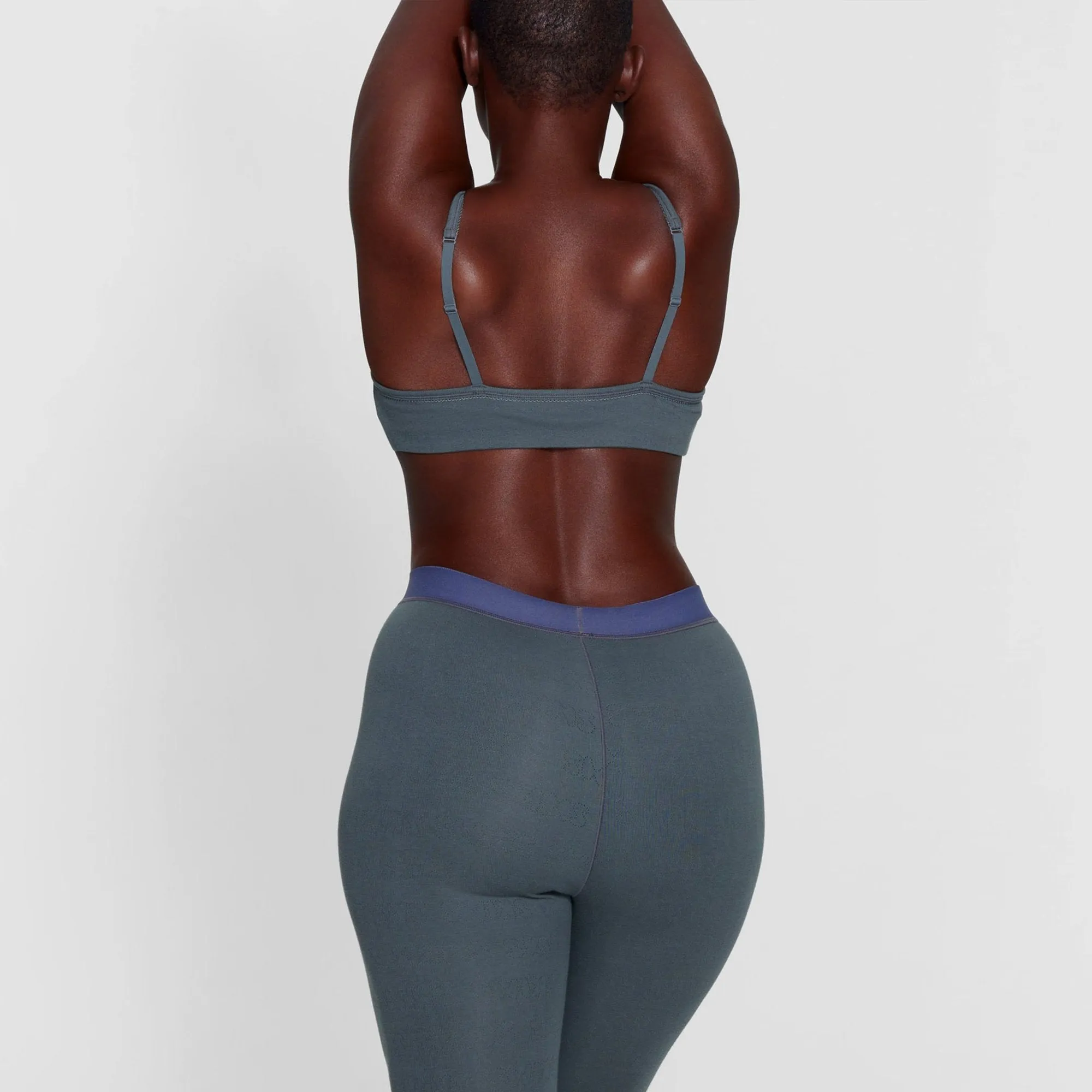 LOGO POINTELLE SCOOP NECK BRALETTE | SLATE