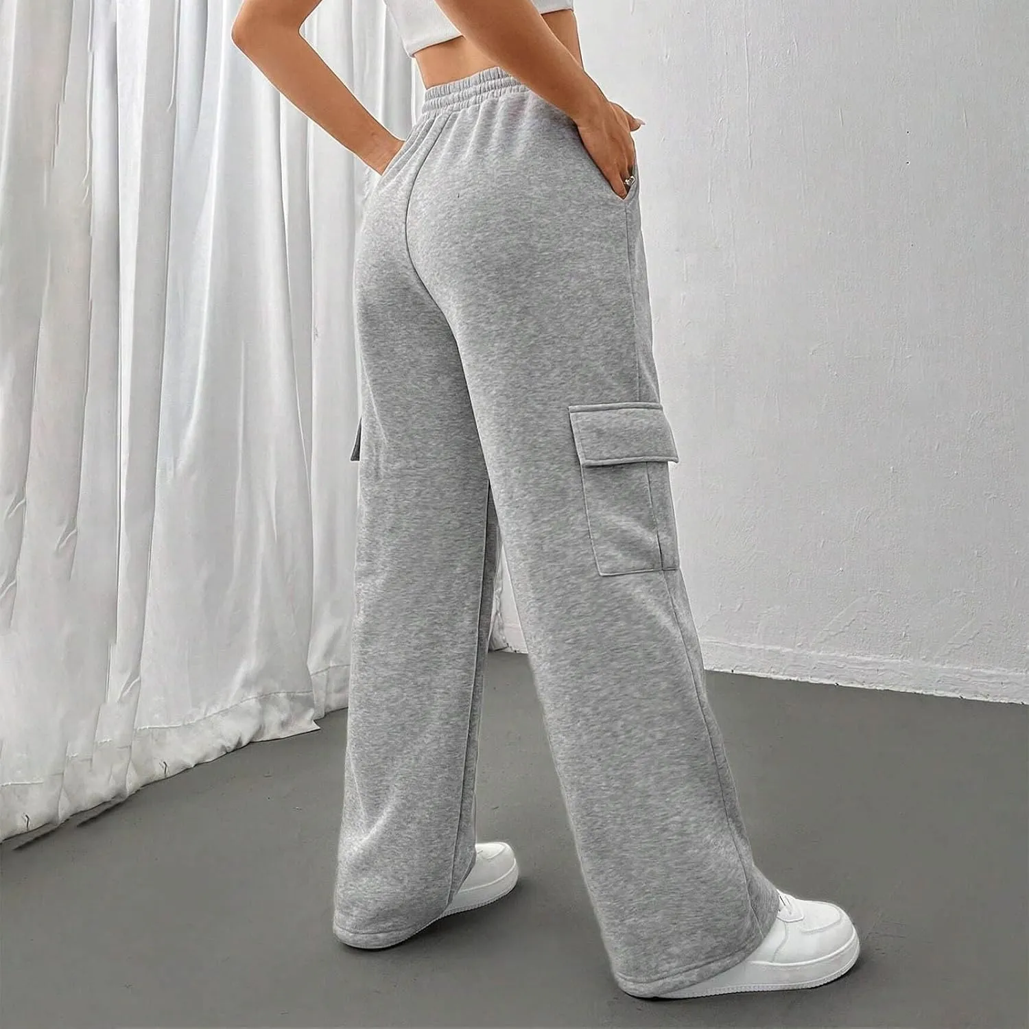 Womens Cargo Sweatpants Casual Baggy Fleece Trousers High Waisted Drawstring Joggers Pants with Pockets